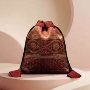 Woven Zari Pattern Potli